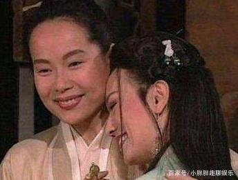 凭反串逆袭,曾8次原谅出轨老公,坎坷的叶童现在过得怎么样了?