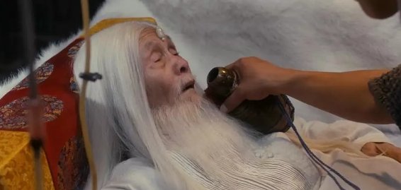 《杀生》主打荒诞悬疑与黑色喜剧元素，其故事的含义是什么？