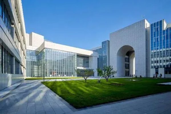 天津天狮学院学费是多少