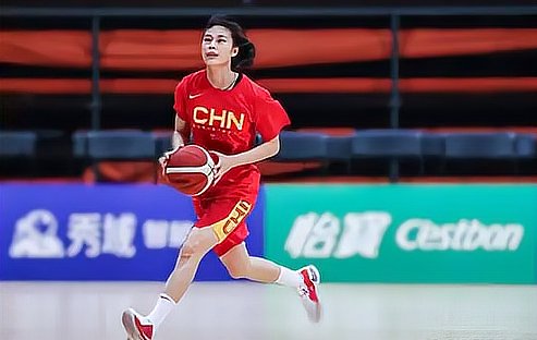 王思雨身高多少