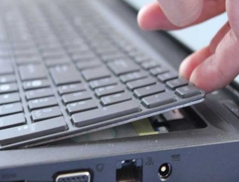 华硕x44h键盘怎么拆下来