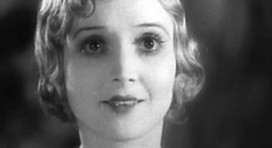 如何评价群尸玩过界?经典的原因是什么?