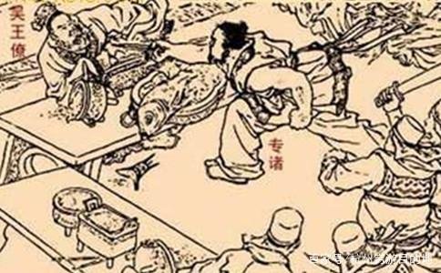 鱼肠剑指的是谁用藏在鱼肚子里的匕首行刺吴王？