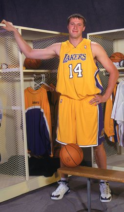 斯坦尼斯拉夫·梅德维登科的相关介绍