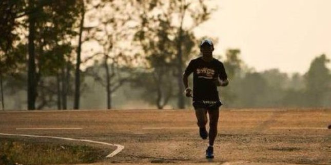 考克莱和播求谁厉害