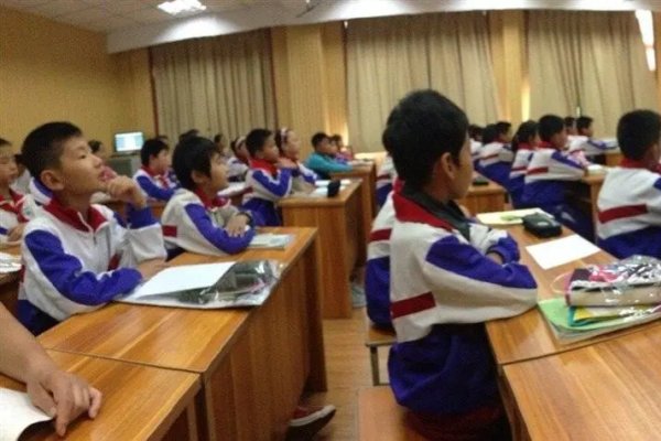 悲彼东山诗下半句