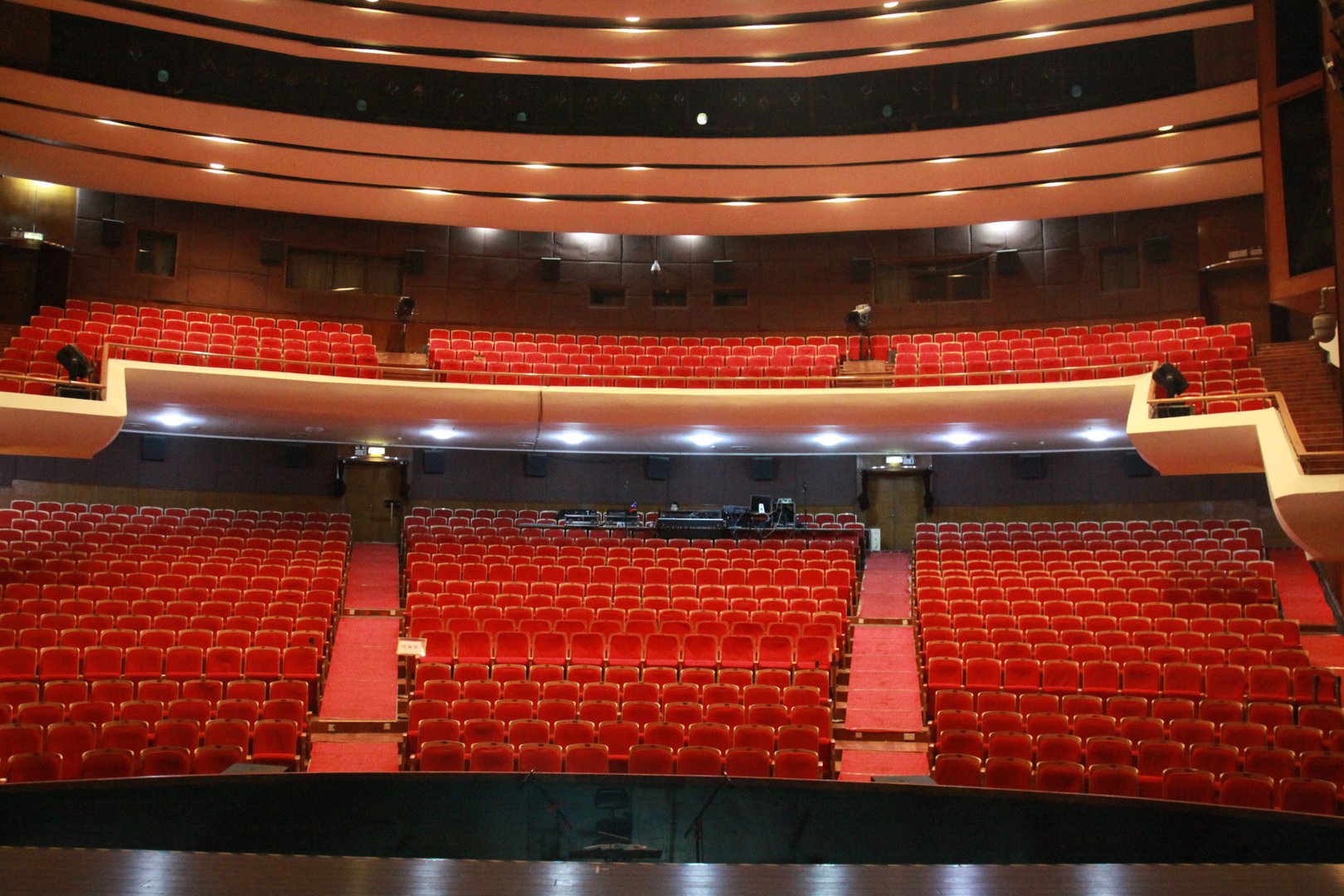 国安剧院的国安剧院乘车路线