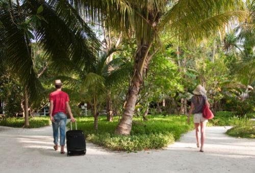 男友偷看前女友的qq空间，代表了什么？