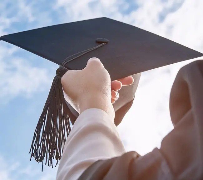 第二大学是指哪所大学？