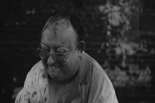 人体蜈蚣2：热舞派对好看吗？