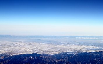 雪海冰山的近义词