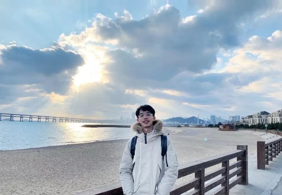 《明星大侦探之名侦探学院4》，播出时间是每周几？