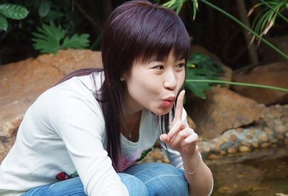 “晴天 雨天 落幕又再上演”是哪首歌的歌词？