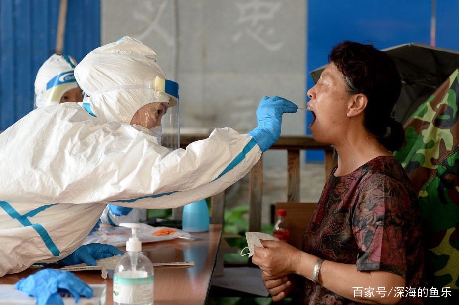 北京一家四口3人已确诊,同住一个屋檐下,为何有1人没被传染?