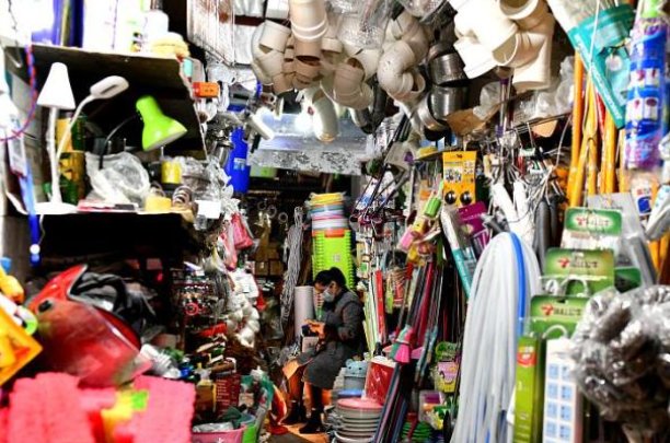 街边的五金店大都没什么生意，却一般不会倒闭，这是为什么？