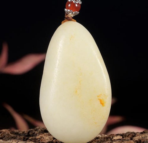 满目琳琅的琳琅什么意思？