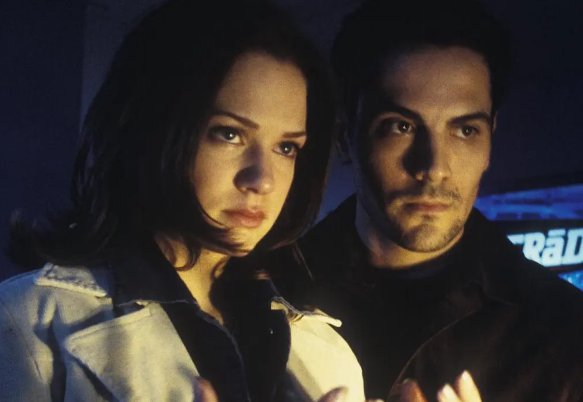 死神来了2中最后活下的两个人后来死了没有？