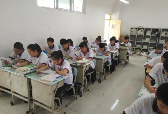 2023成都生物地理会考时间