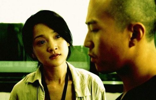 电影《李米的猜想》中李米最后和谁在一起了？