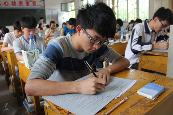 为什么高考要定在每年6月7.8.9号?