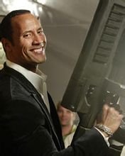 德威恩·约翰逊是属于什么人种？