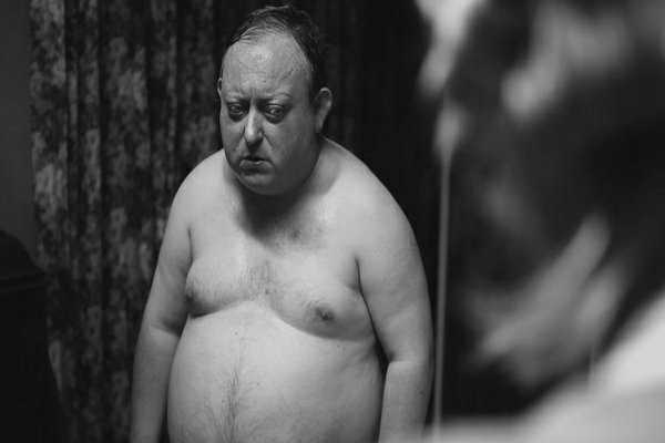 人体蜈蚣2：热舞派对好看吗？