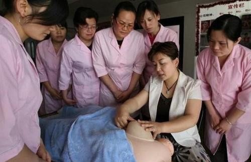 催乳师培训多少钱