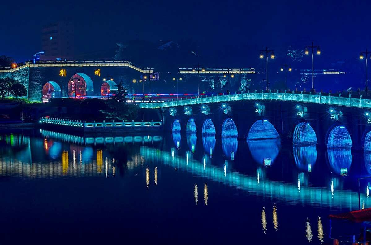 鄂d是哪里的车牌