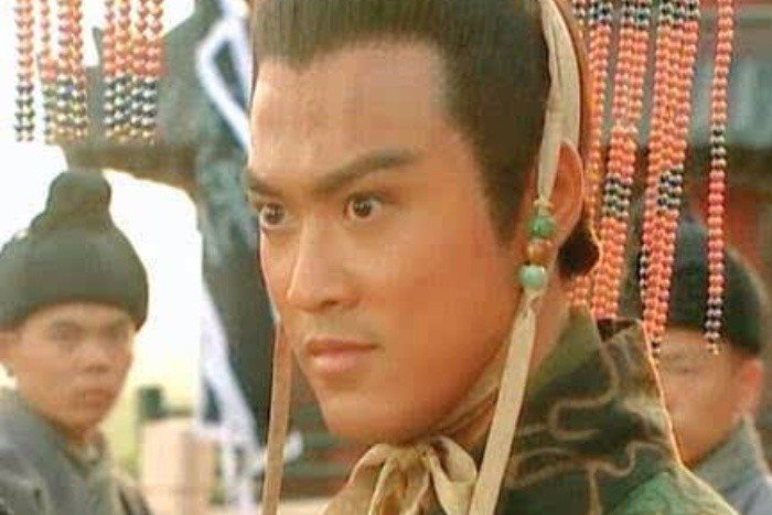 昭襄王嬴稷与秦始皇是什么关系？