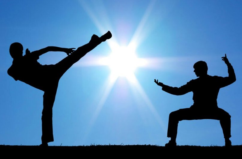 如果我踹一个人一脚，然后他报警了，我算不算犯法呢？