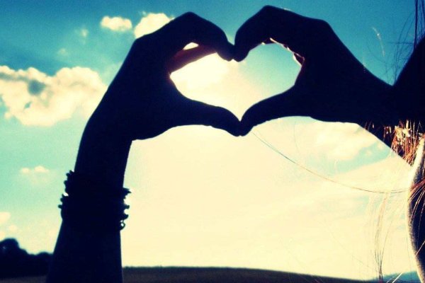 含有爱字的歌词有哪些？