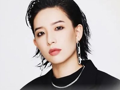 名字是四个字的明星有哪些？