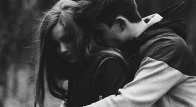 爱情是盲目的什么意思