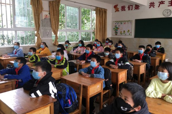 囊萤什么雪四字词语