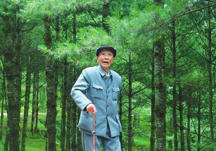 云南近代名人的事迹