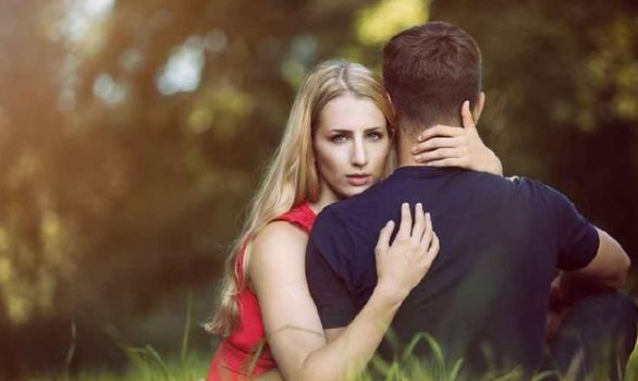 为什么男生总是对我爱你这三个字说不出口？