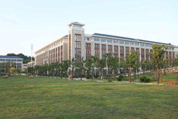 江西职校排名前十名学校