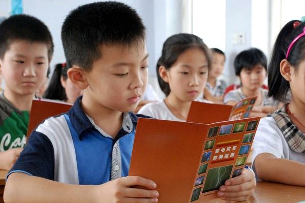 囊萤什么雪四字词语