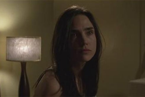 鬼水凶灵最后女儿为什么可以看见她母亲？