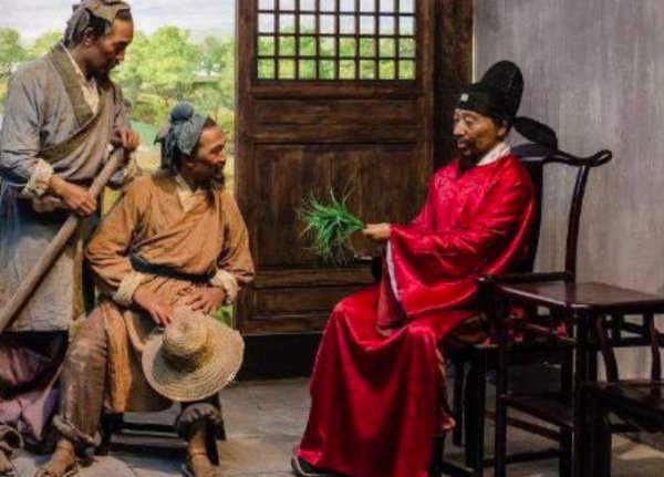 待到三十六，蓝衫脱下红袍。