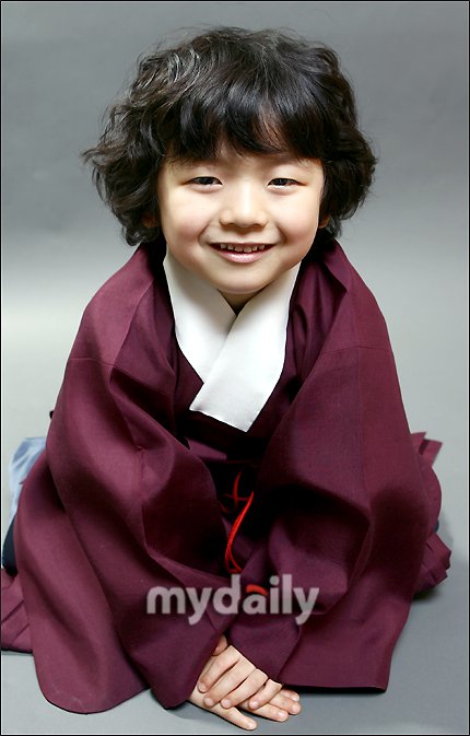 这个韩国小童星叫什么，演过什么剧。