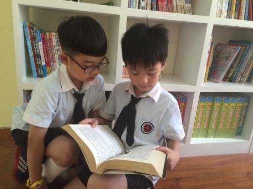 如饥似渴的意思是什么?