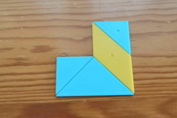 如何用七巧板的3---7号板拼出长方形和正方形