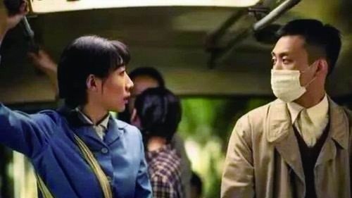 电影《我和我的祖国》目前获得了多少票房？