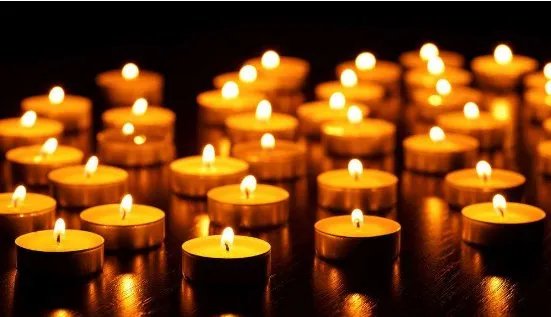 点燃前蜡烛的性质