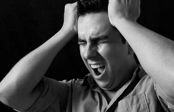 你觉得世界上最痛苦的事是什么？