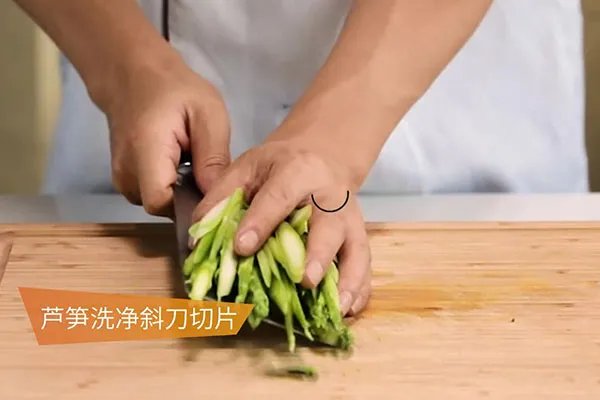 芦笋的做法大全 芦笋怎么做好吃