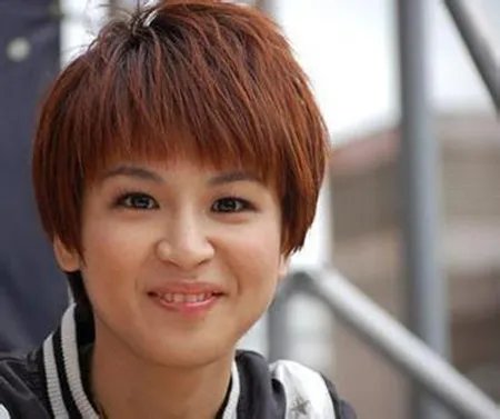 曾沛慈身高曝光 清新可人的短发女生代表