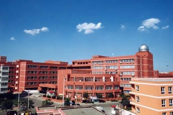 开封新世纪高中现在谁知道怎么样？