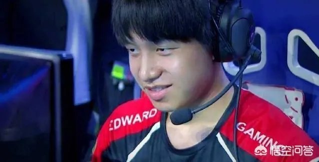 EDG对阵JDG首发名单公布,iboy沦为替补,对此你怎么看?